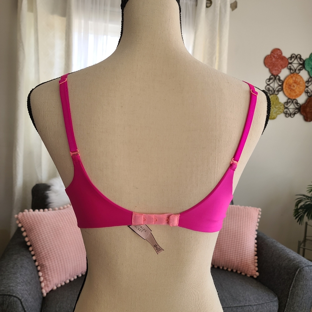 Victoria's Secret Bra Size 36B - Picture 3 of 4